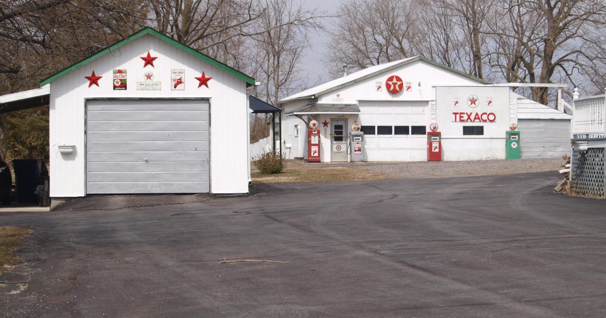 Doors Open Ontario Skelding’s Texaco Gas Station