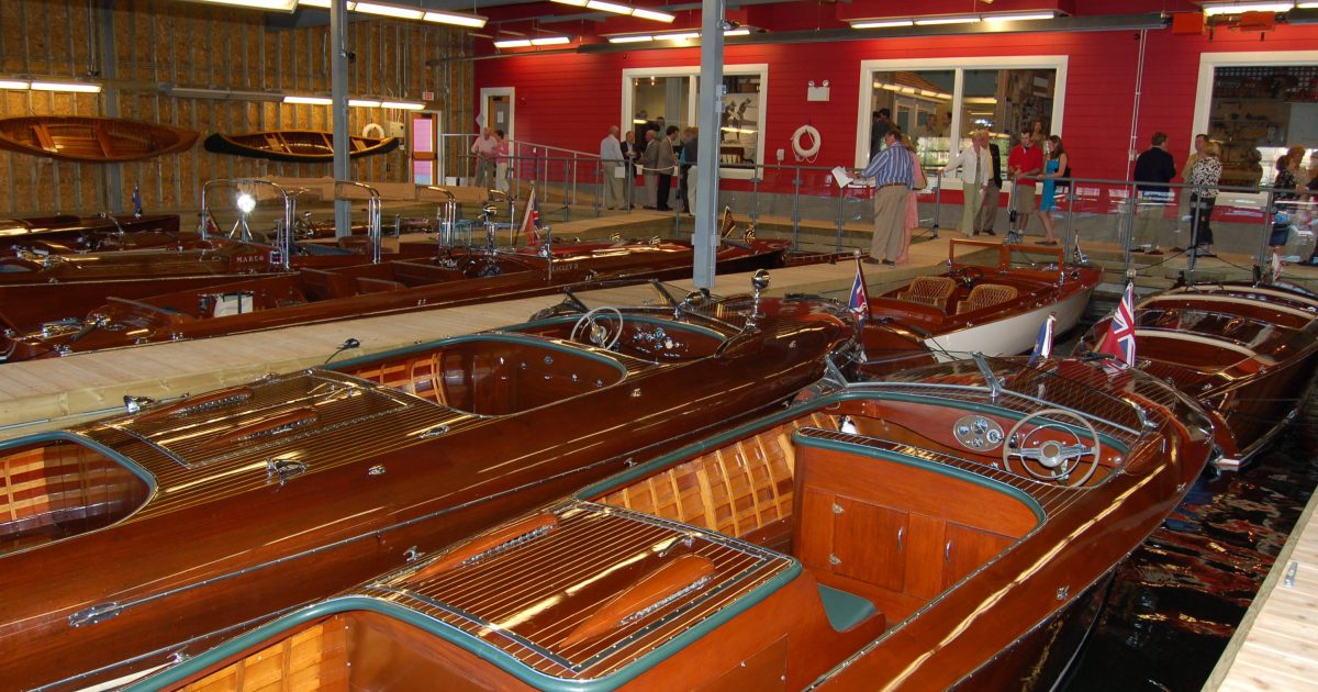 Portes Ouvertes Ontario Visite à pied historique bateaux et