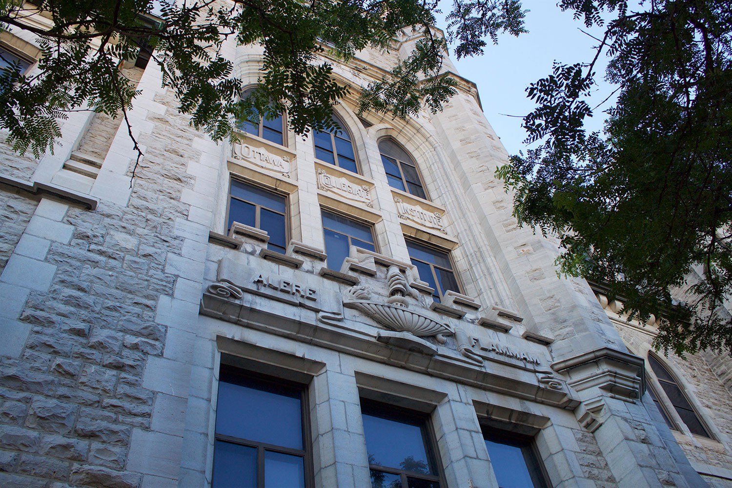 Lisgar Collegiate Institute (Photo : Avi Caplan)